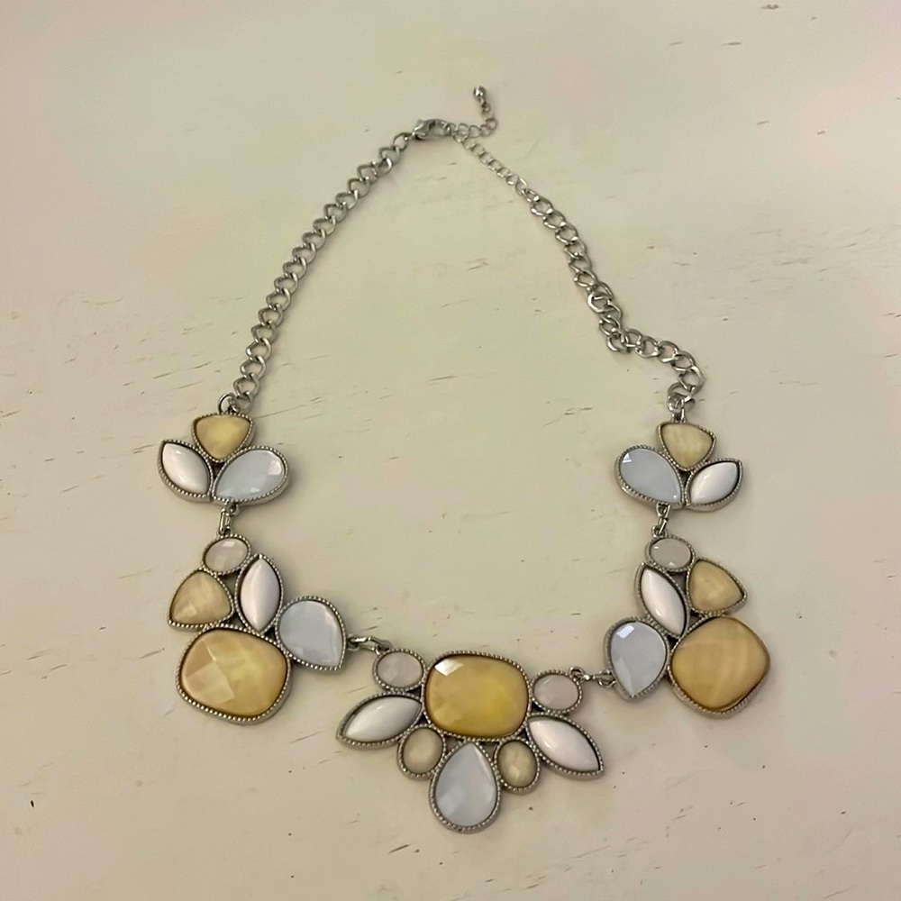 Women’s Statement Piece Necklace - Neutral Colors